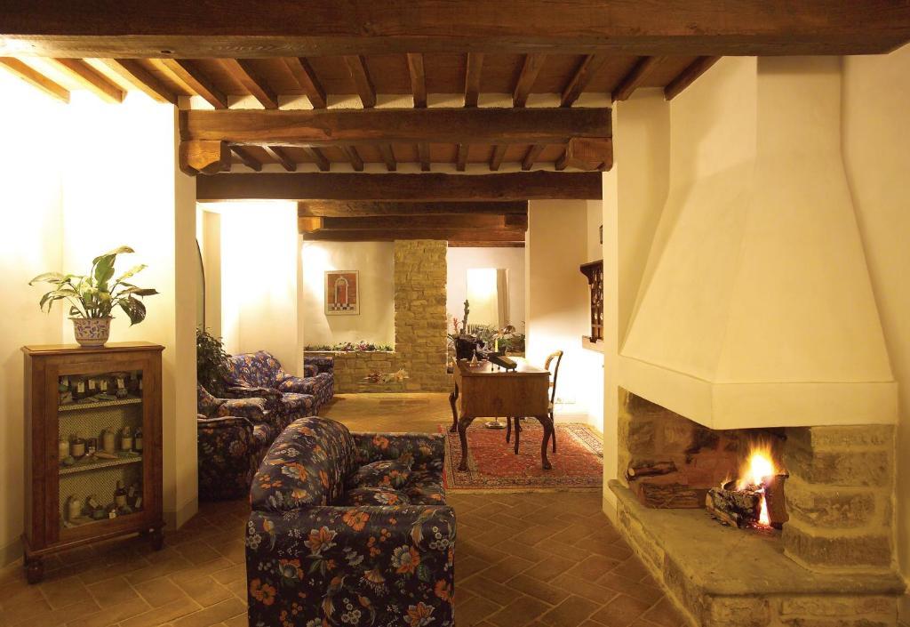 La Locanda del Borgo Pietralunga  Exterior foto
